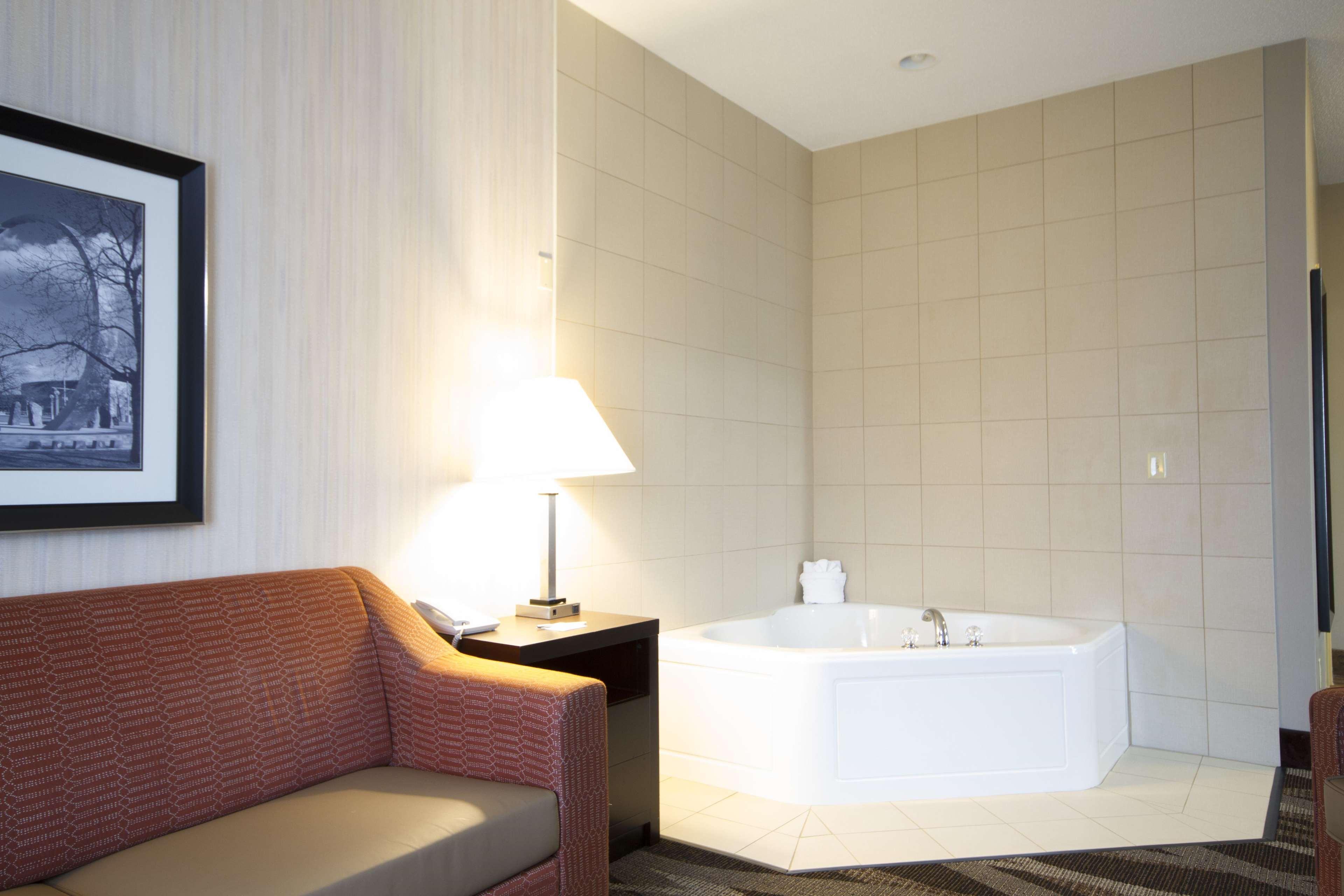 Hampton Inn Маршалл Экстерьер фото